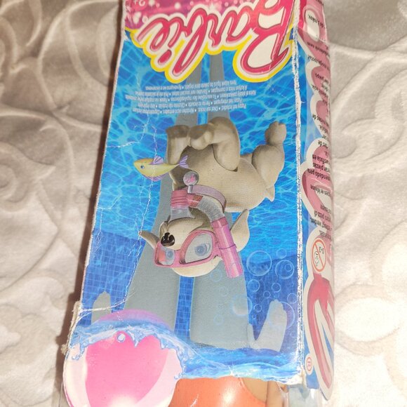 Gift with Barbie Purchase! 2015 swimming Barbie - Picture 11 of 16